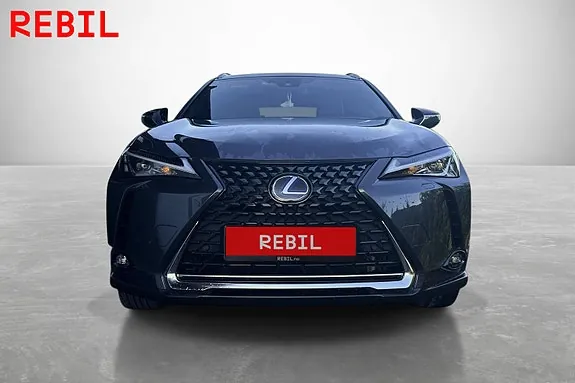Lexus Ux300E 2022 photo 2