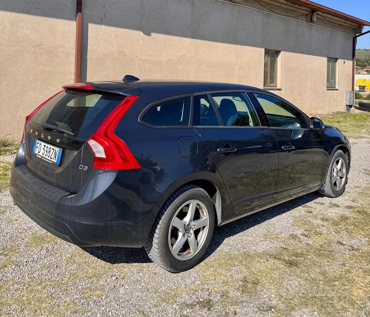 Volvo V60 2016 photo 5