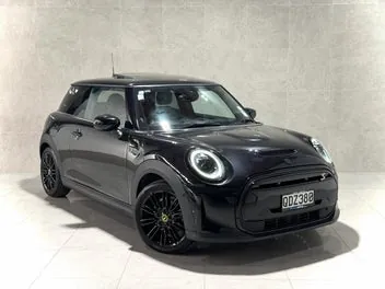 Mini Cooper 2023 photo 2