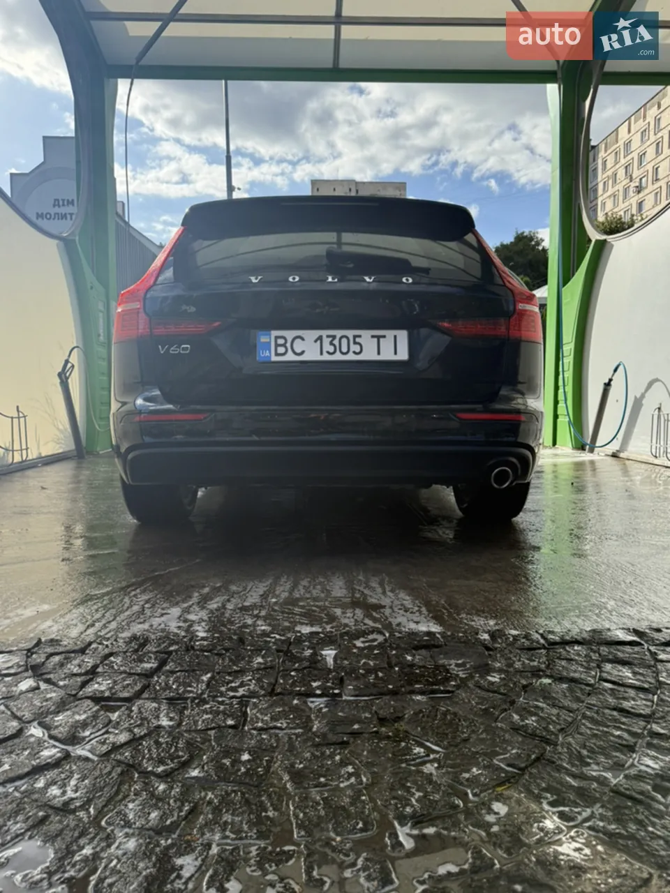 Volvo V60 2019 photo 3