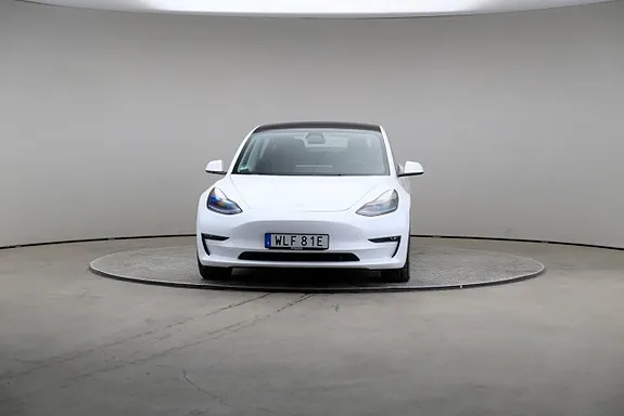 Tesla Model 3 2022 photo 3