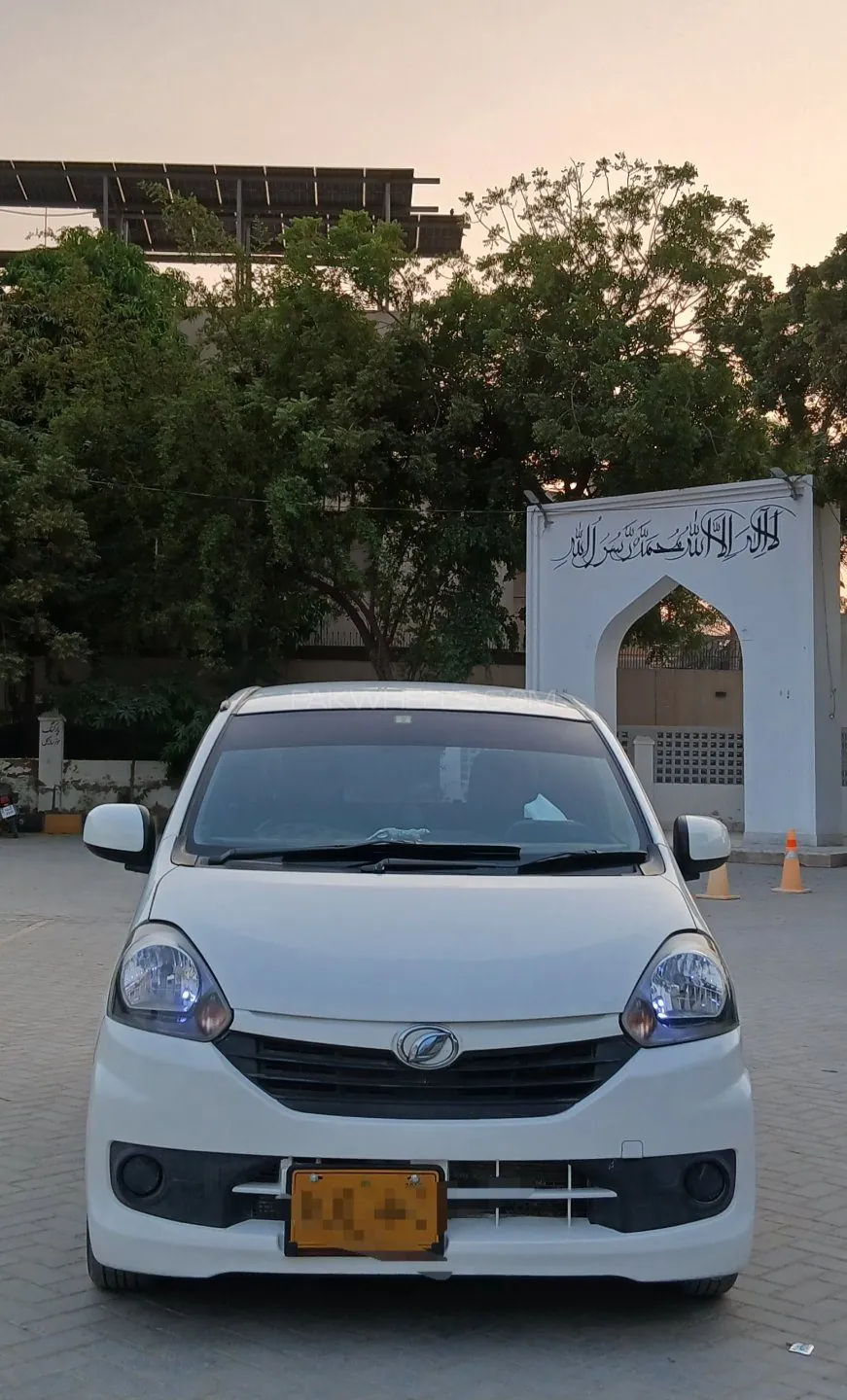 Daihatsu Mira