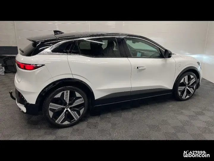 Renault Megane 2023 photo 5