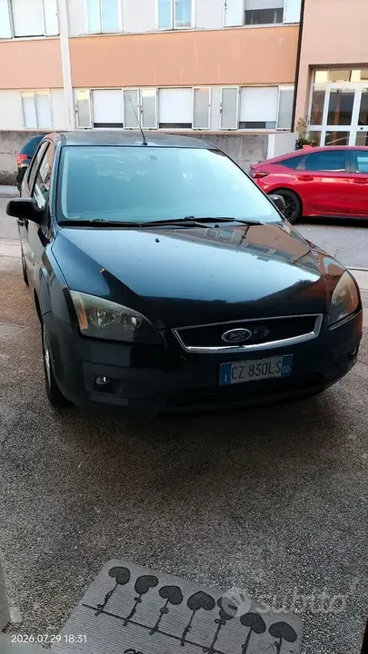 Ford Focus 2005 photo 3
