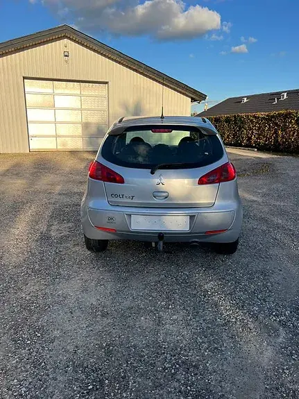 Mitsubishi Colt 2006 photo 4