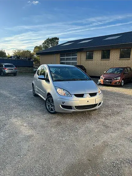 Mitsubishi Colt