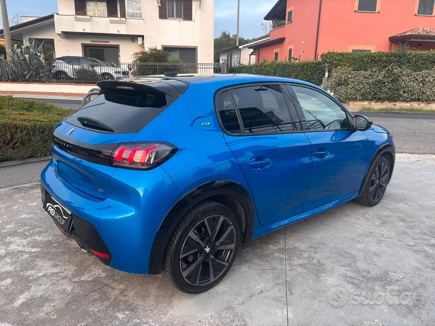 Peugeot 208 2020 photo 4