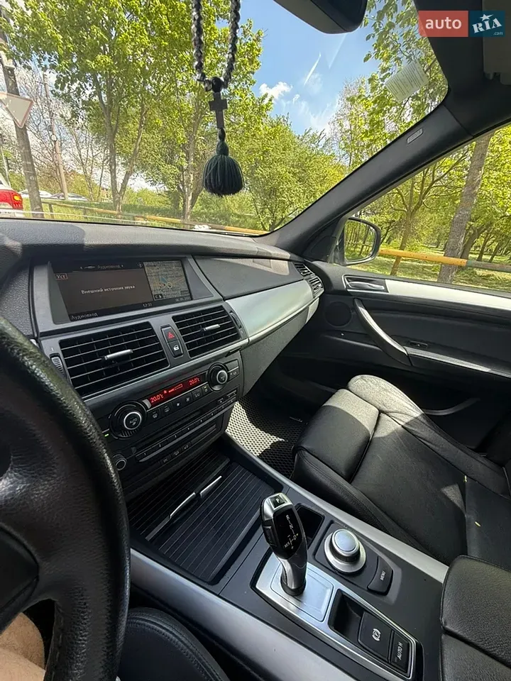 BMW X5 2009 photo 4