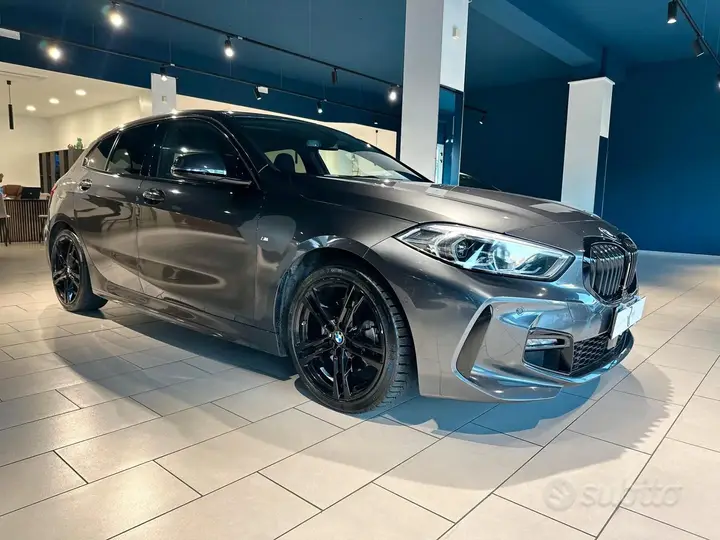 BMW 118I 2020 photo 3