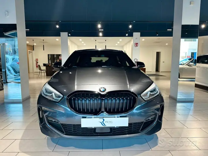 BMW 118I 2020 photo 2
