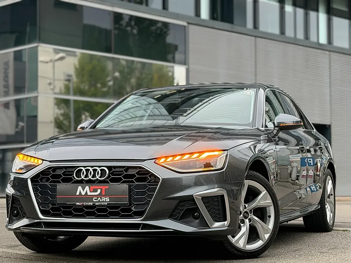 Audi A4 2021 photo 3