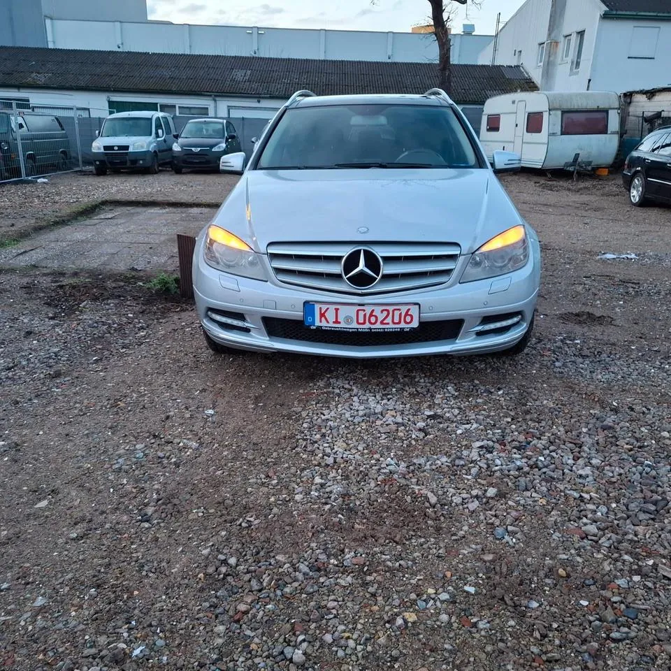 Mercedes-Benz W204