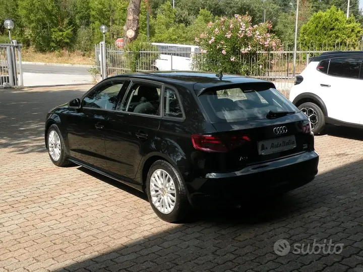 Audi A3 2016 photo 4