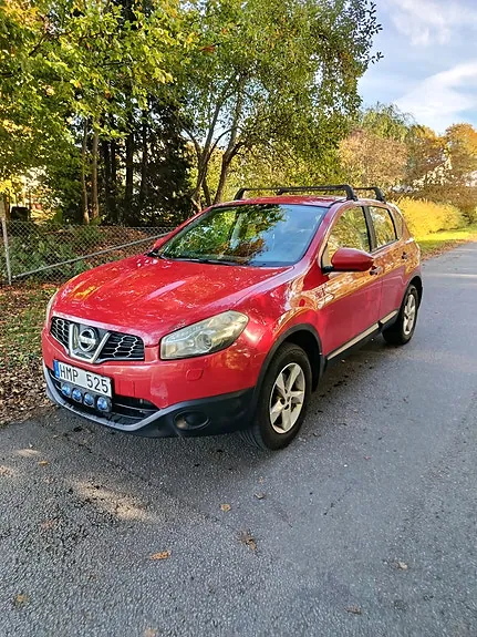 Nissan Qashqai 2010 photo 2