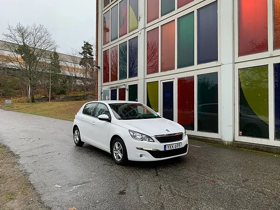 Peugeot 308 2018 photo 2