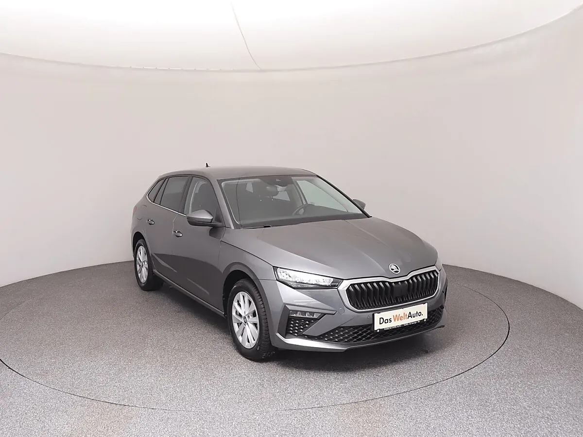 Skoda Scala 2025 photo 2