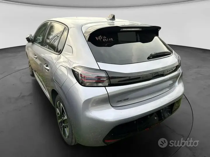Peugeot 208 2025 photo 5