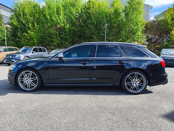 Audi S6 2013 photo 3