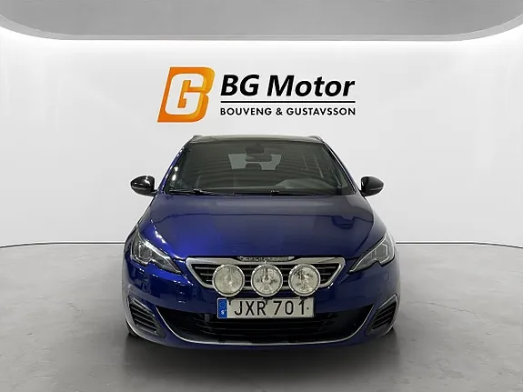 Peugeot 308 2015 photo 2
