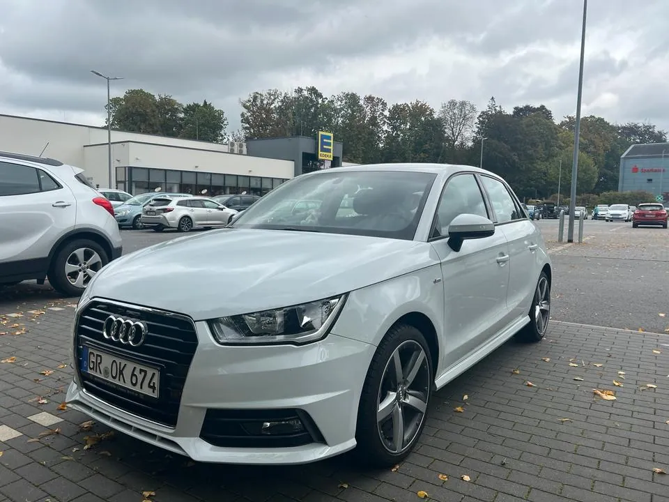 Audi A1