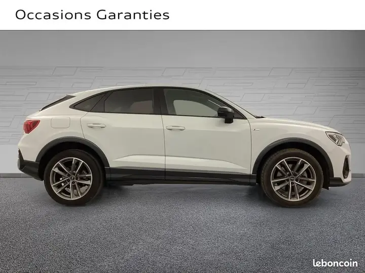 Audi Q3 2024 photo 5