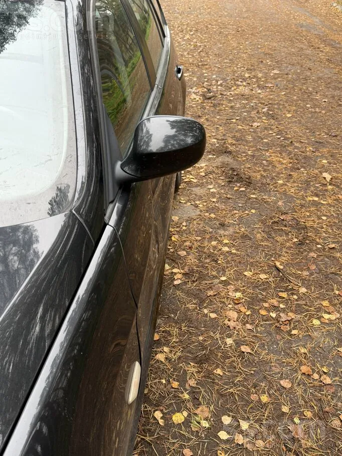 BMW 320 2009 photo 4
