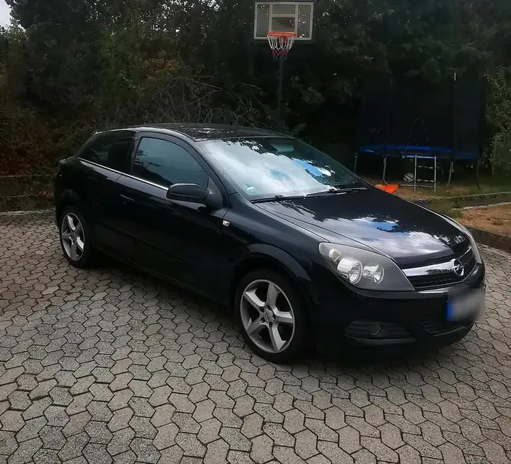 Opel Astra H