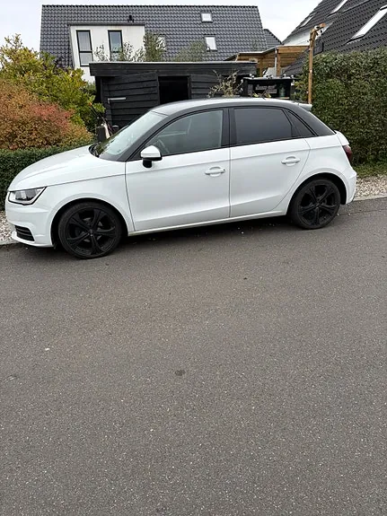 Audi A1 2016 photo 3