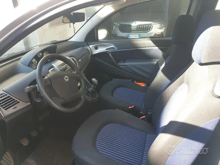 Lancia Ypsilon 2007 photo 4