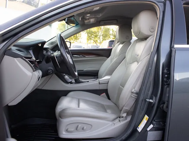 Cadillac Cts 2015 photo 2
