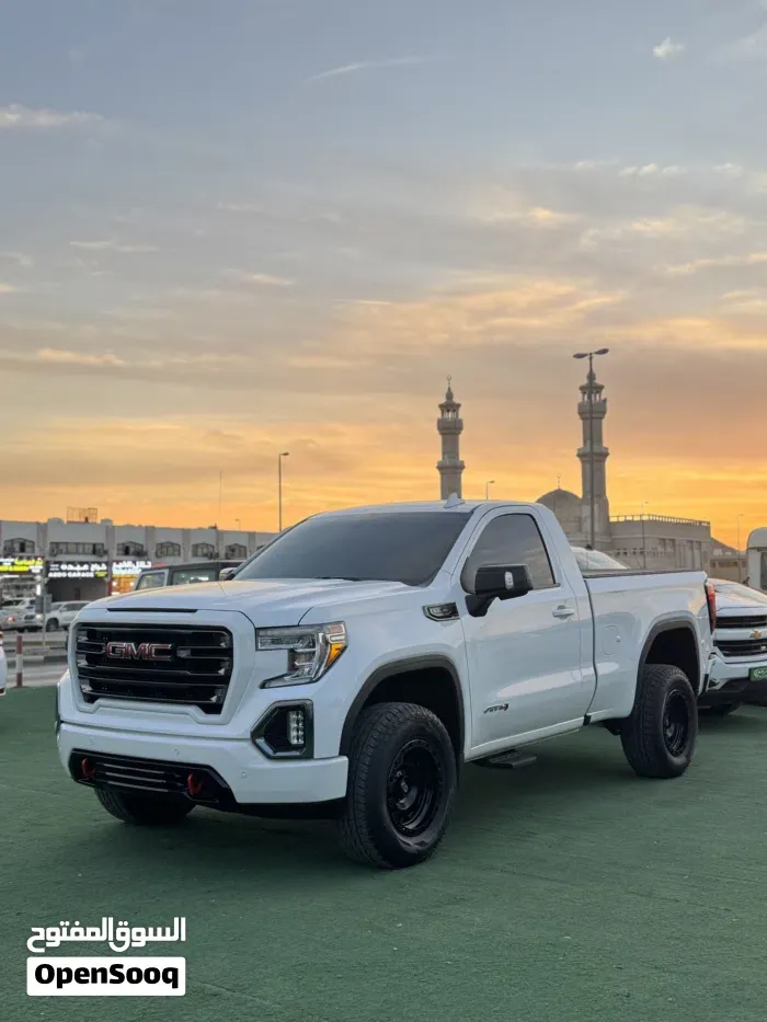 GMC Sierra