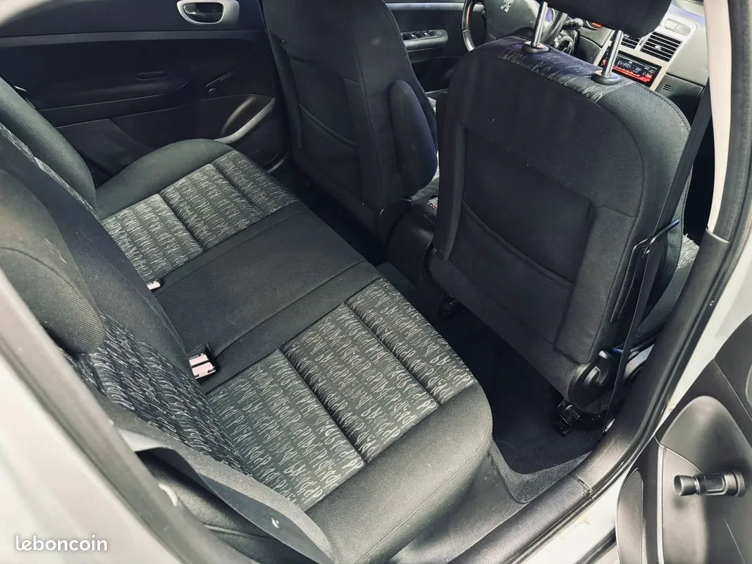 Peugeot 307 2004 photo 4