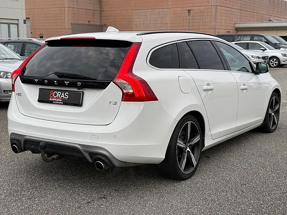Volvo V60 2017 photo 5