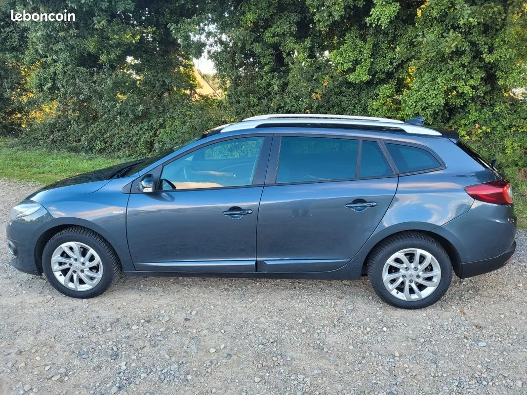 Renault Megane 2015 photo 5