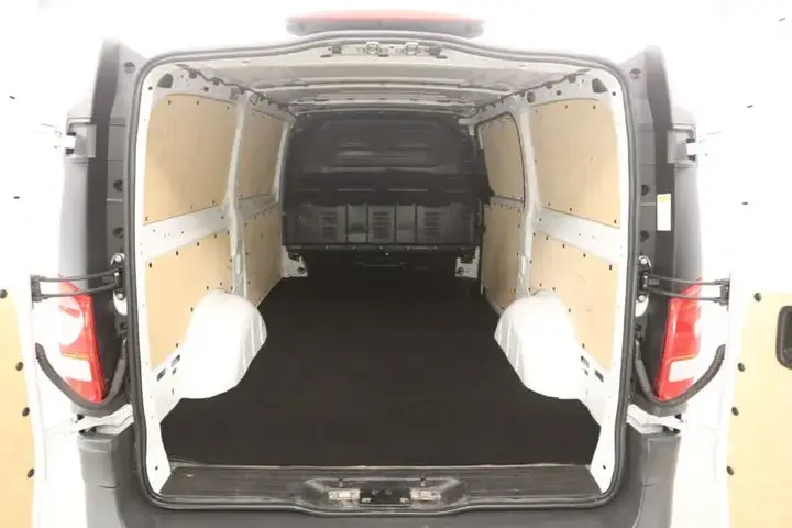 Mercedes-Benz Vito 2022 photo 3