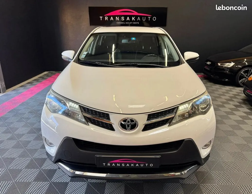 Toyota Rav4 2015 photo 2