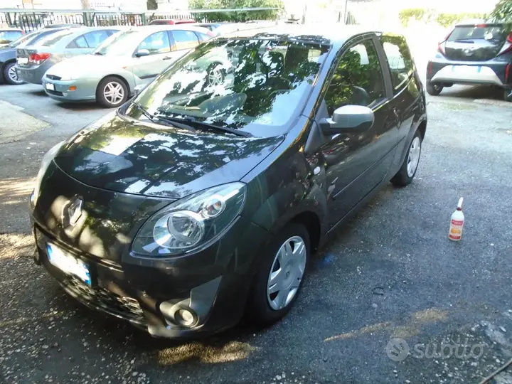 Renault Twingo 2011 photo 4