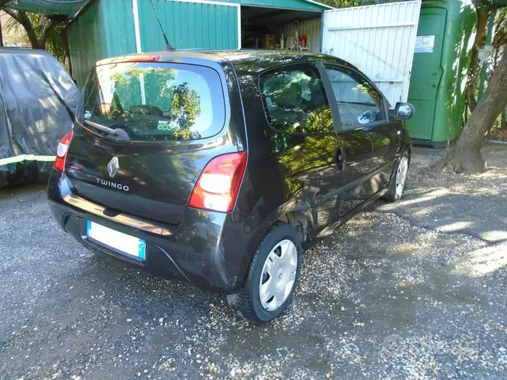 Renault Twingo 2011 photo 3