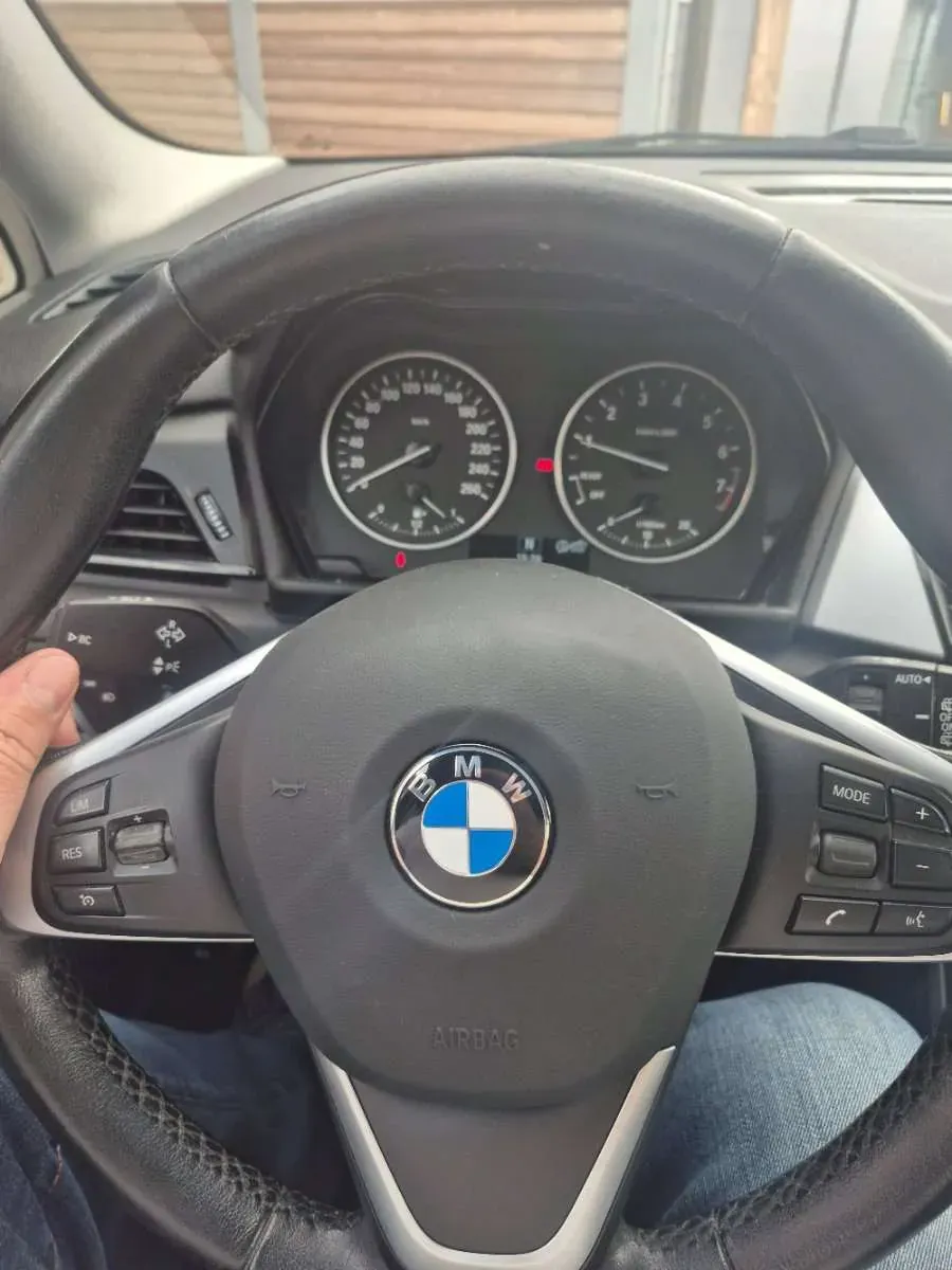 BMW 2 Series 2016 photo 2