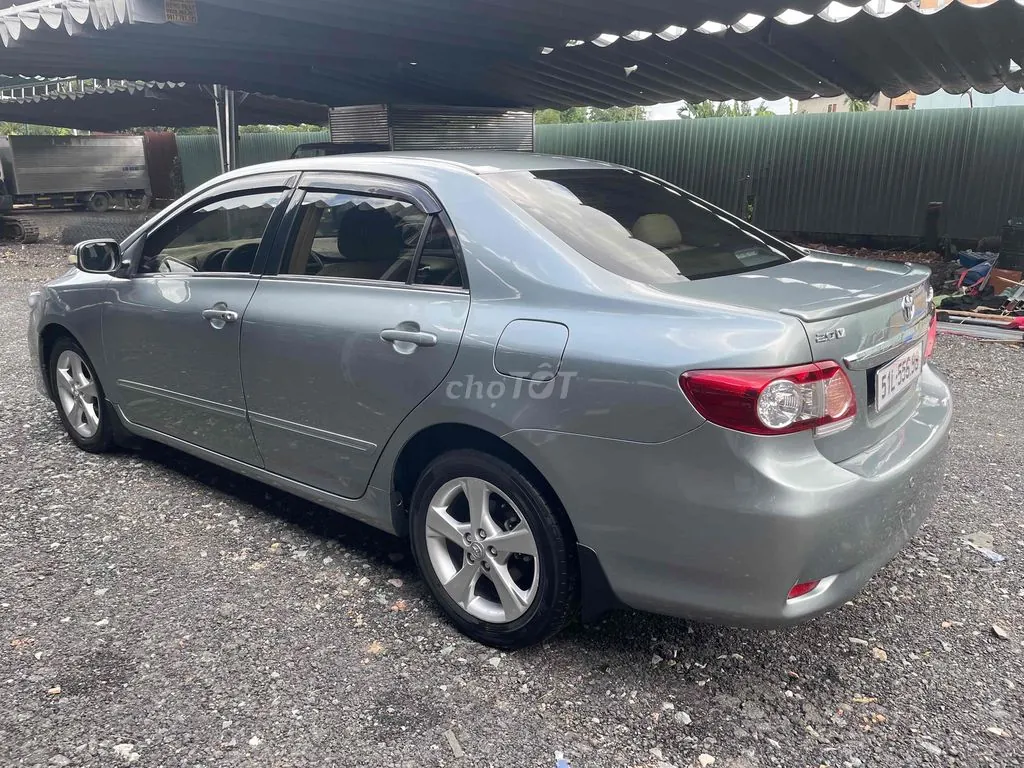 Toyota Corolla Altis 2011 photo 5