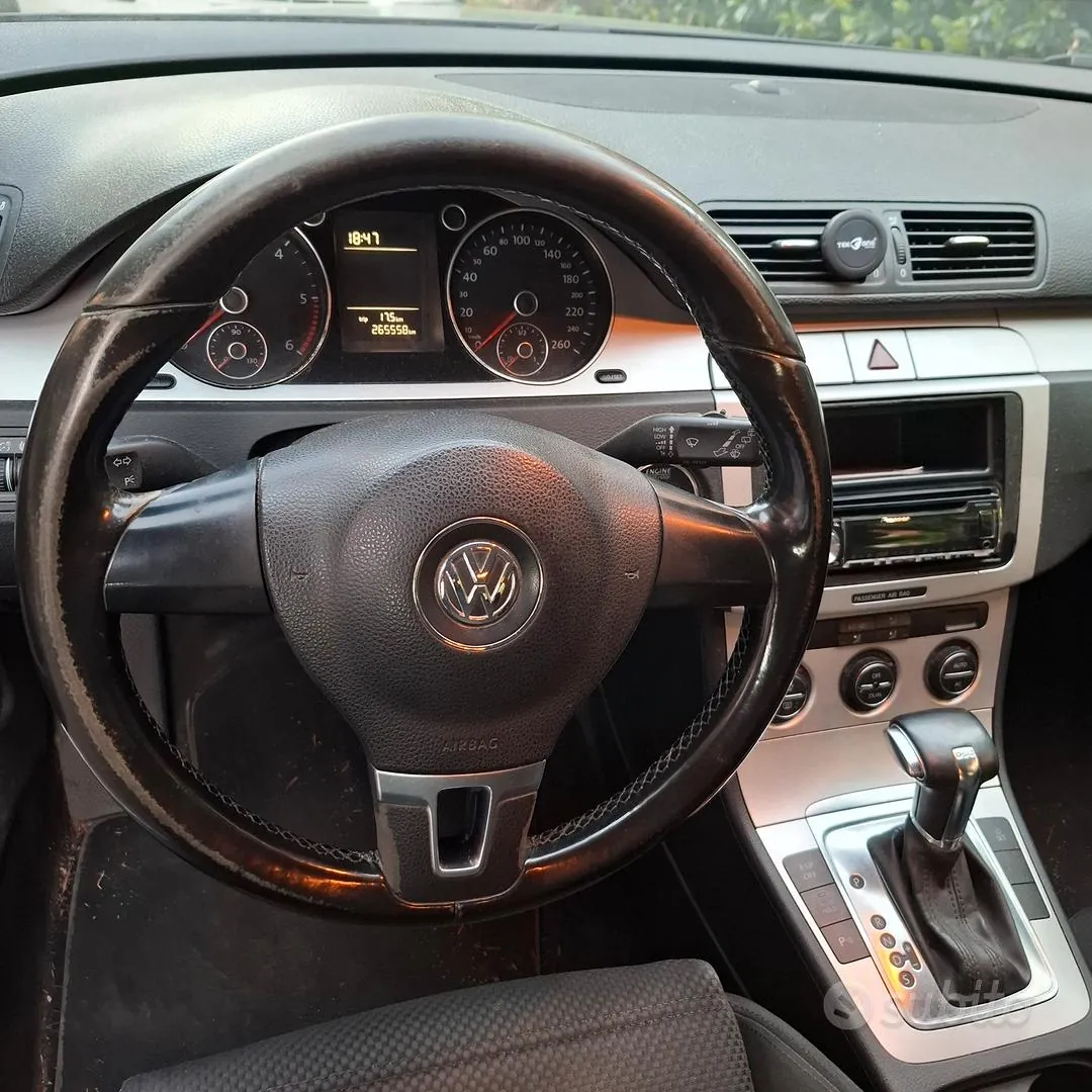 Volkswagen Passat 2009 photo 3