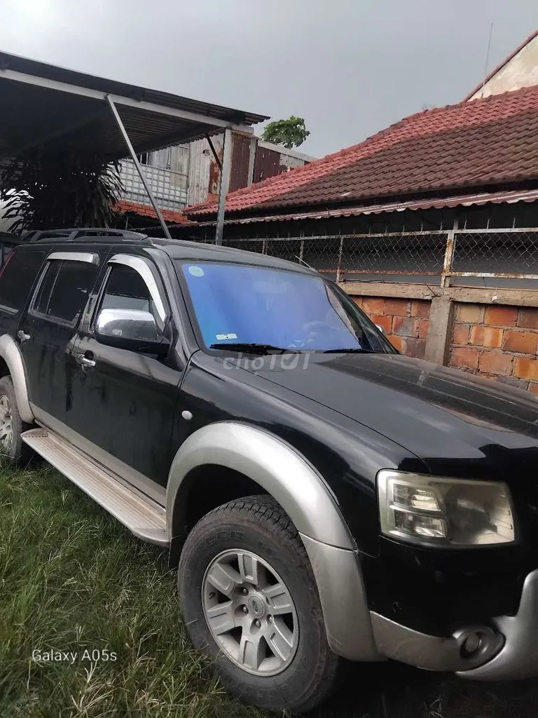 Ford Everest 2007 photo 2