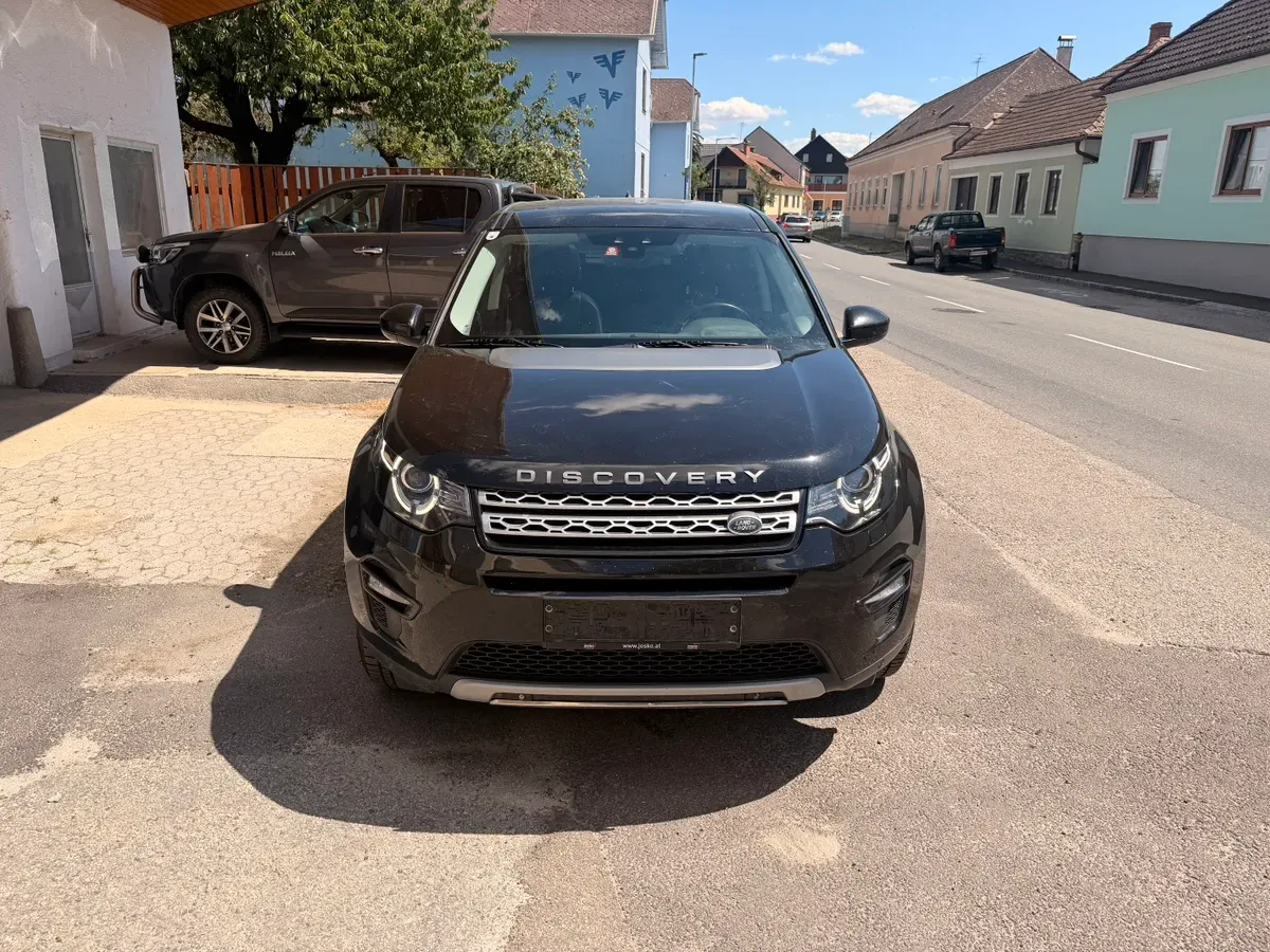 Land Rover Discovery Sport 2018 photo 2