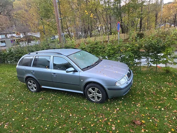 Skoda Octavia 2005 photo 4
