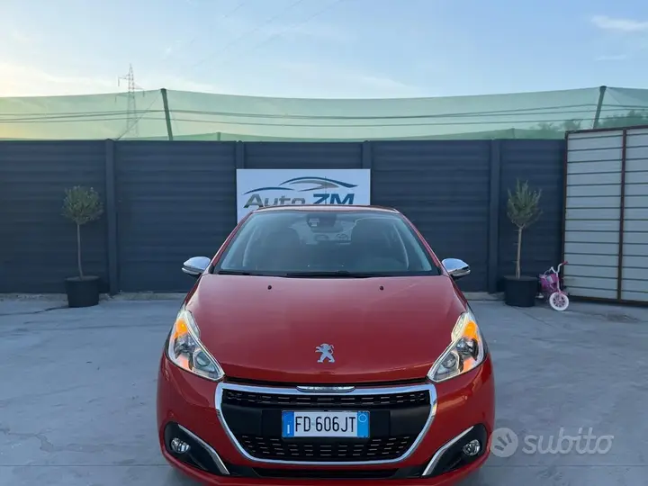 Peugeot 208 2016 photo 2