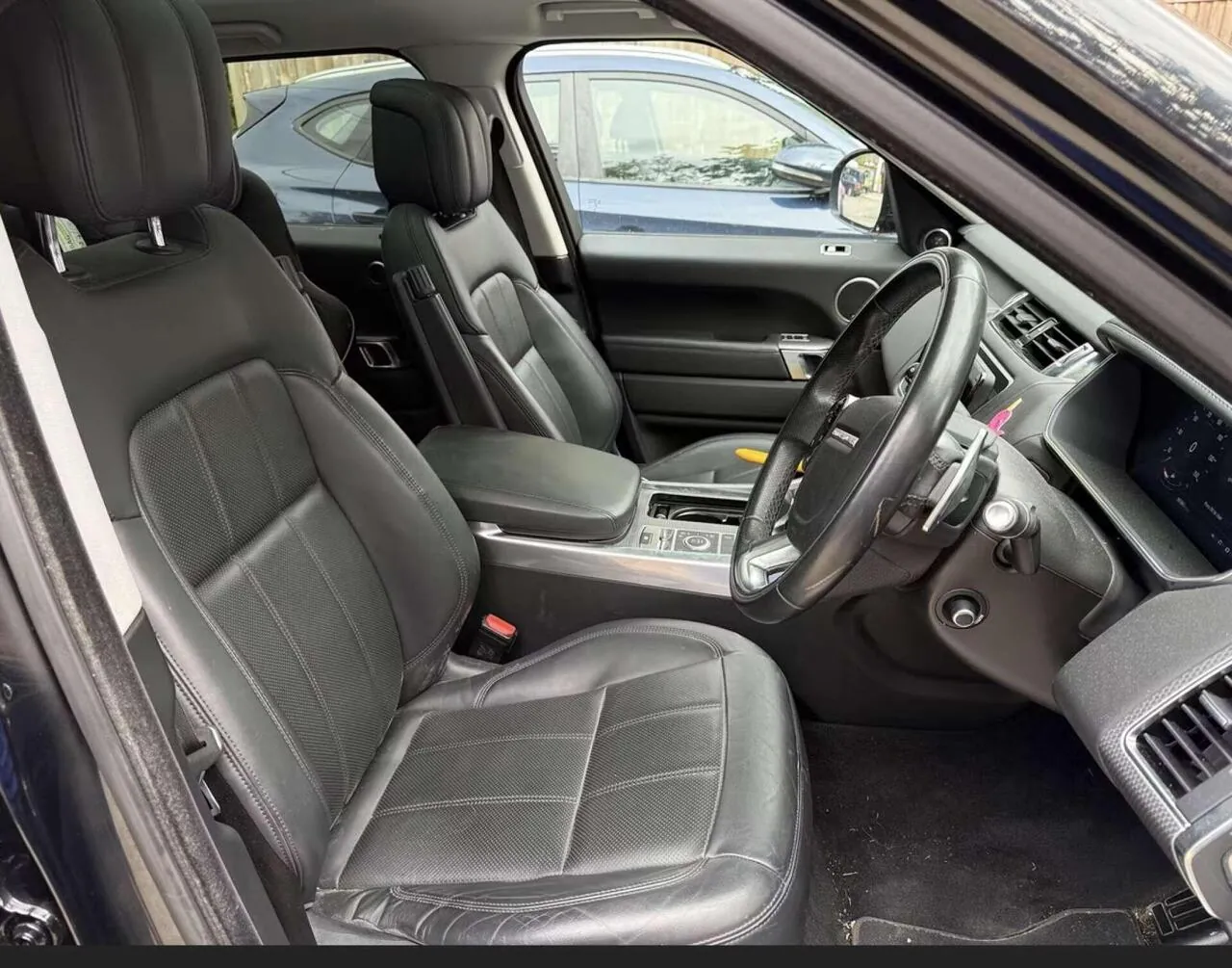 Land Rover Range Rover Sport 2019 photo 2