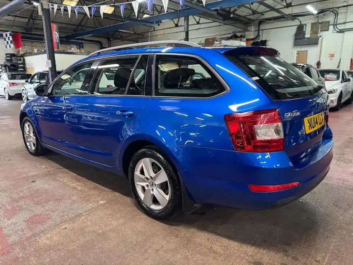 Skoda Octavia 2014 photo 4