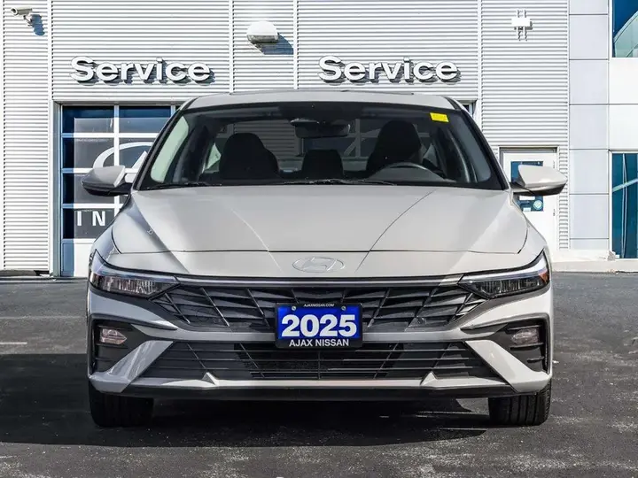 Hyundai Elantra 2025 photo 2