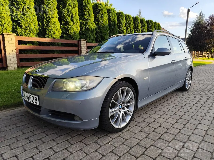 BMW 325 2005 photo 2