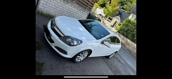 Opel Astra Gtc